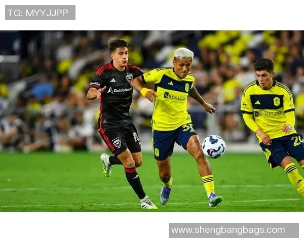 华盛顿联与哥伦布机员激战正酣谁能在这场对决中笑到最后 华盛顿联与哥伦布机员激战正酣谁能在这场对决中笑到最后